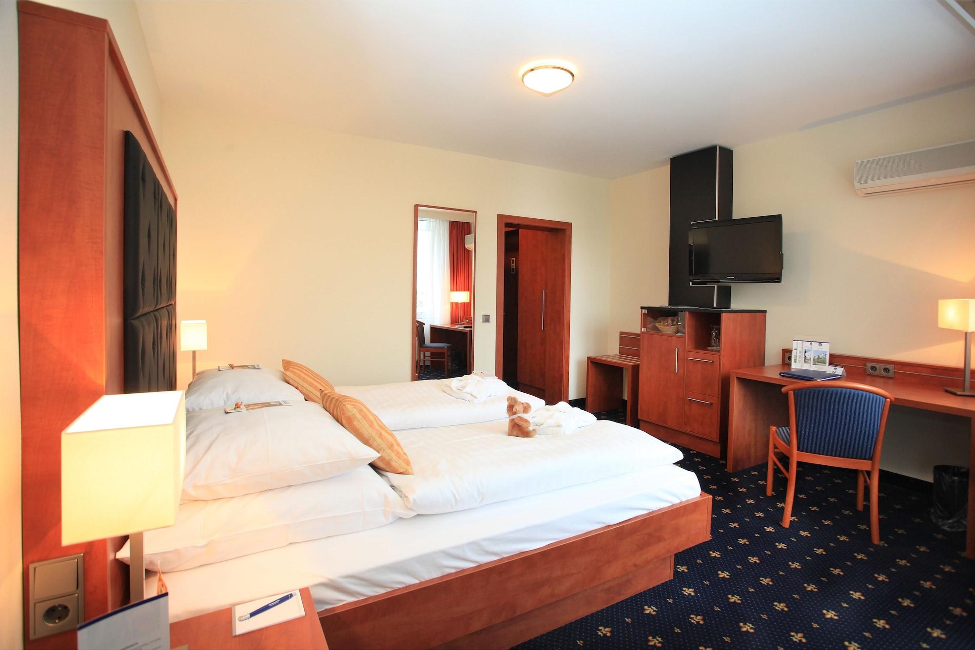 Best Western Plus Hotel Steinsgarten Giessen Phòng bức ảnh